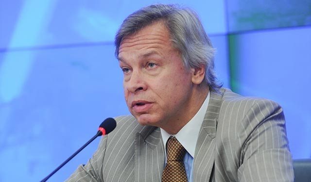 Алексей Пушков: карьера