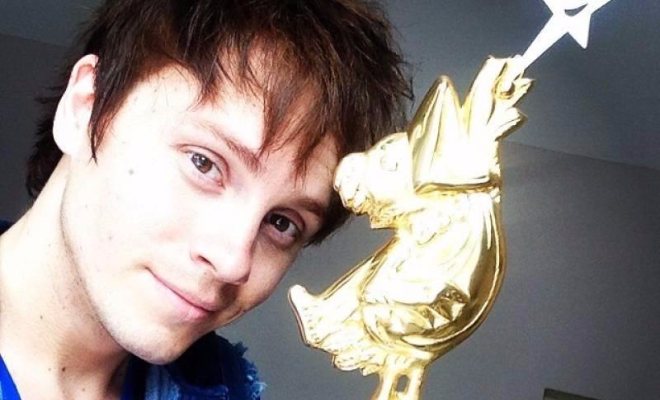 Певец Александр Бон