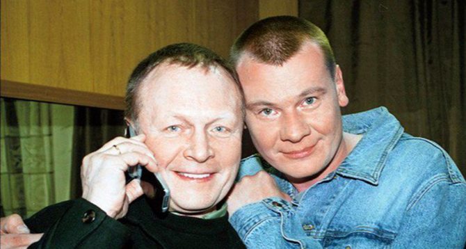 Рисунок 1. Владислав Галкин с отцом
