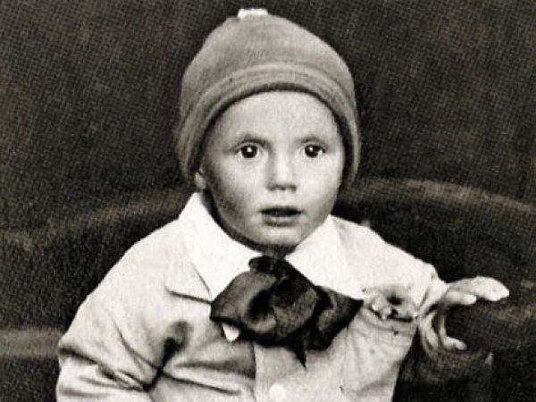 Юрий Соломин в детстве